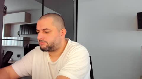 Draven A online show from December 22, 11:54 am