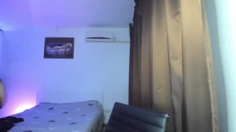 Johnny online show from February 15, 5:21 pm