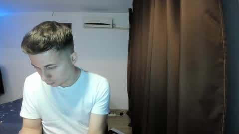 Johnny online show from February 21, 5:25 pm