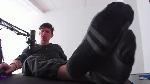 Your lord. - ONLINE  1500 Pm to 2100 Pm - New York Hour online show from February 25, 9:05 pm