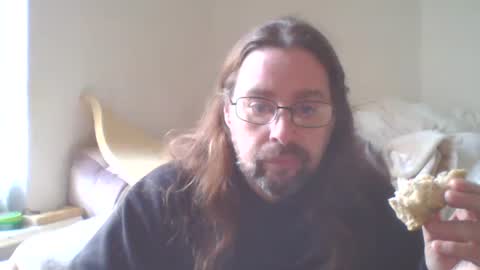 Snapshot of dukenucum73 chatting on December 3, 1:21 pm chris online show from December 3, 1:21 pm