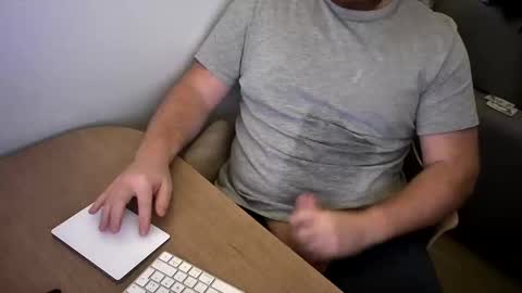 FloFrenchCurv288 online show from February 15, 10:51 pm