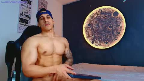 duran_dhikol1 online show from March 4, 3:46 am