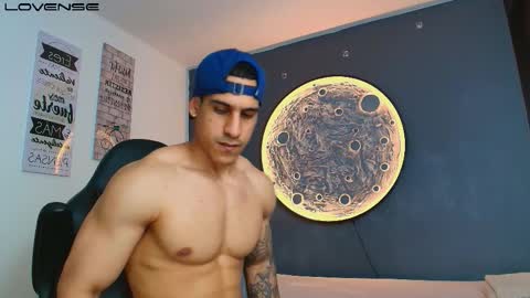 duran_dhikol1 online show from February 16, 11:36 pm