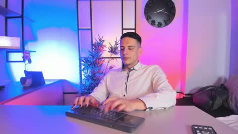 Dustin Sonne online show from March 7, 3:48 am