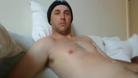 dustyroy09 online show from December 17, 4:34 am