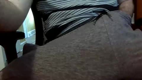 dweav240 online show from October 22, 4:54 pm