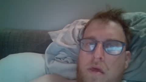 Snapshot of dxjbre chatting on October 13, 12:27 am dxjbre online show from October 13, 12:27 am