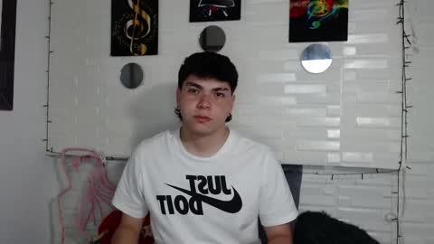 dylan_fooxx online show from December 16, 8:05 pm