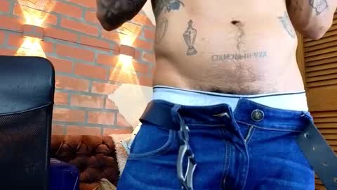 D Y L A N online show from February 13, 2:51 am