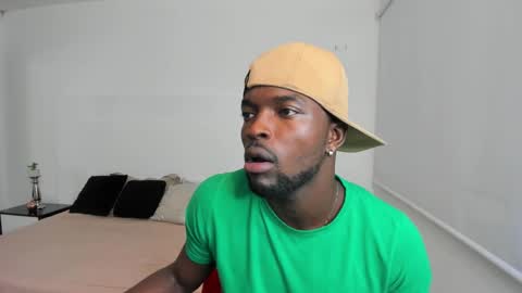 Dylan Taylor online show from March 5, 3:30 am