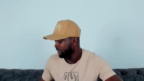 Dylan Taylor online show from October 24, 4:14 am