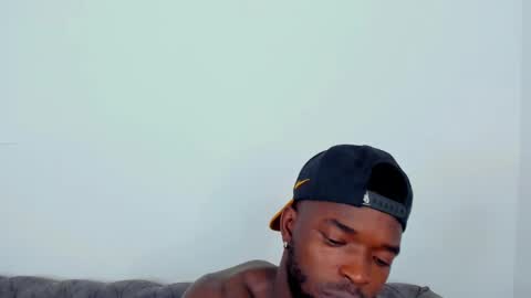 Dylan Taylor online show from October 9, 5:34 am