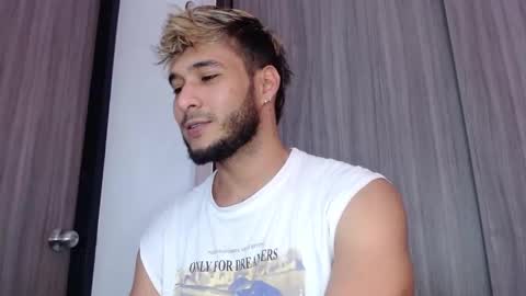 dylanxfun online show from October 1, 3:54 am