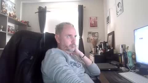 eastmidssoul online show from April 29, 7:35 am