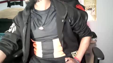 TWITTER   INSTAGRAM    easybreezy20   ONLINE 1230 AM TO 7AM online show from November 1, 7:12 am