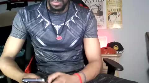 TWITTER   INSTAGRAM    easybreezy20   ONLINE 1230 AM TO 7AM online show from November 24, 6:36 am