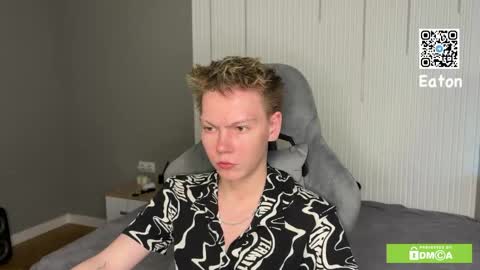 eaton_ online show from April 30, 11:28 am