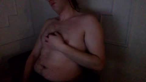 Elliot B online show from December 15, 7:24 am