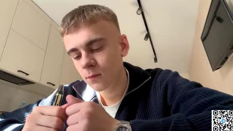 echowraith online show from September 21, 7:08 am