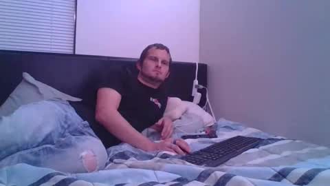 Snapshot of eclipticice94 chatting on October 24, 9:11 am eclipticice94 online show from October 24, 9:11 am