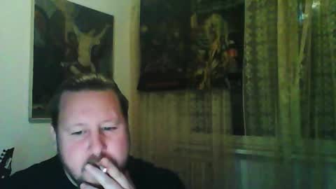 Edward online show from October 27, 7:05 pm