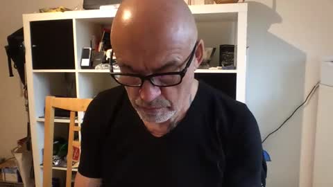 eddelmar online show from March 12, 8:08 am