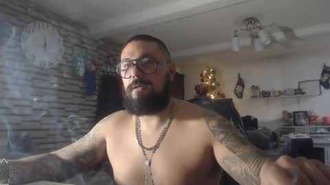 edgarram83 online show from January 18, 1:40 am