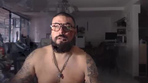 edgarram83 online show from December 20, 11:26 pm