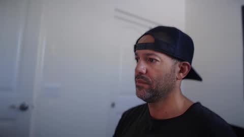 EdgeM online show from October 26, 7:49 pm