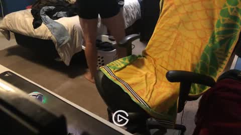 edgemeallnight online show from November 3, 2:37 am