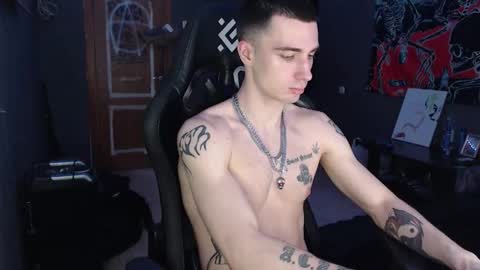 Eduar online show from February 24, 3:35 pm