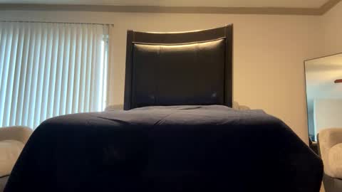 Snapshot of edward2736 chatting on December 28, 2:44 pm edward2736 online show from December 28, 2:44 pm