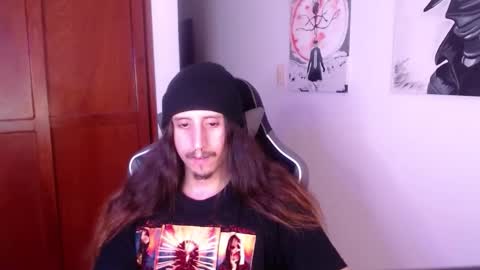 Snapshot of edward_chann chatting on September 11, 4:22 am edward_chann online show from September 11, 4:22 am