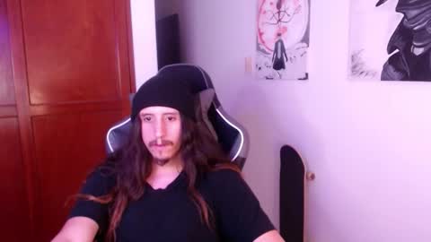 Snapshot of edward_chann chatting on September 27, 3:59 am edward_chann online show from September 27, 3:59 am