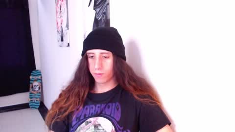 Snapshot of edward_chann chatting on February 11, 6:55 pm edward_chann online show from February 11, 6:55 pm