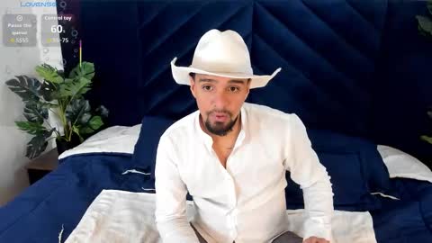 Eduardo online show from November 25, 4:14 am