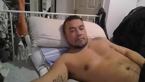 EdM online show from February 8, 10:03 pm