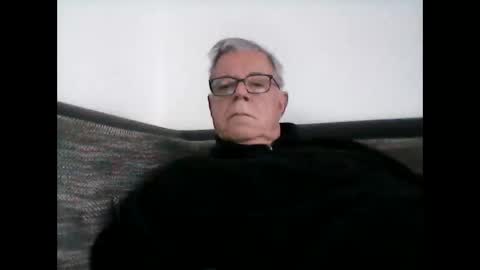 eisbaer1957 online show from February 2, 8:13 am