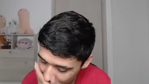 elandor online show from December 18, 8:10 am