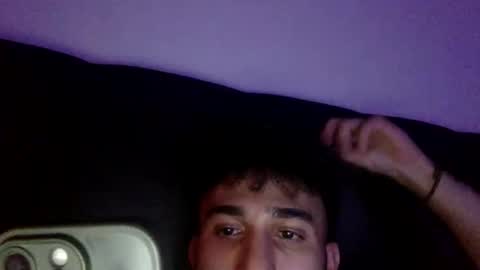 elarmenio1 online show from December 4, 4:08 am