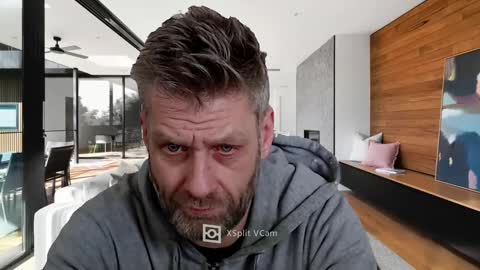 Snapshot of elculiador2207 chatting on March 1, 10:02 am Timm online show from March 1, 10:02 am