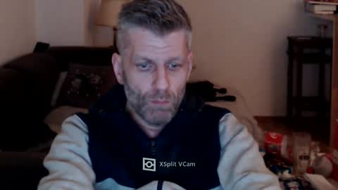 Snapshot of elculiador2207 chatting on February 5, 5:43 pm Timm online show from February 5, 5:43 pm