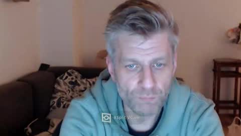 Snapshot of elculiador2207 chatting on January 5, 1:03 am Timm online show from January 5, 1:03 am