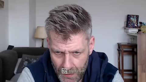 Snapshot of elculiador2207 chatting on February 8, 1:44 pm Timm online show from February 8, 1:44 pm