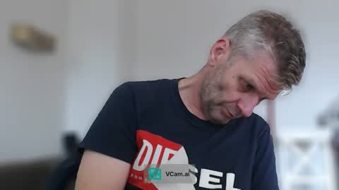 Snapshot of elculiador2207 chatting on September 27, 10:13 am Timm online show from September 27, 10:13 am