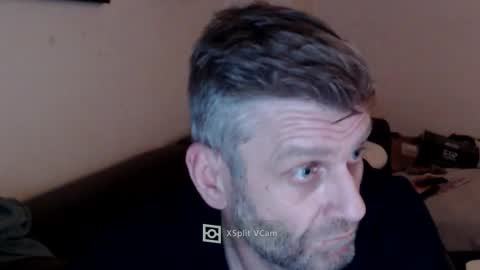 Snapshot of elculiador2207 chatting on December 26, 12:03 am Timm online show from December 26, 12:03 am