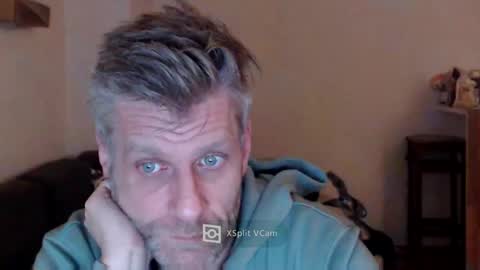 Snapshot of elculiador2207 chatting on December 23, 9:40 pm Timm online show from December 23, 9:40 pm