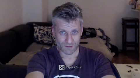 Snapshot of elculiador2207 chatting on December 19, 12:24 am Timm online show from December 19, 12:24 am