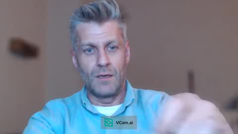 Snapshot of elculiador2207 chatting on September 24, 9:24 pm Timm online show from September 24, 9:24 pm